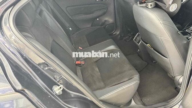 Honda City 2022 RS - 9000 km