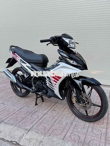 Yamaha Exciter 135 Trắng Đen Đỏ