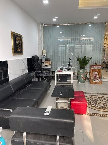 Văn phòng cho thuê mới 100%– phù hợp công ty nhỏ đến vừa