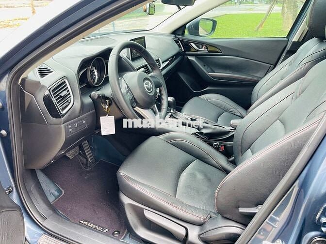 Mazda 3 2016 1.5 AT Sedan