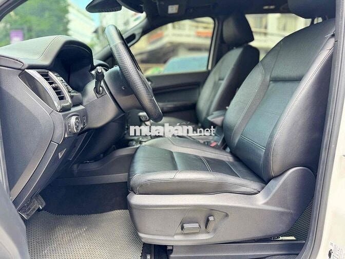 Ford Everest Titanium 2021 4x4 - 34.000km Trắng