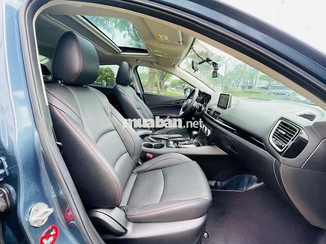 Mazda 3 2016 1.5 AT Sedan