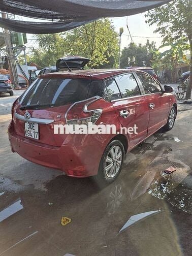 Toyota Yaris Đỏ 5 chỗ