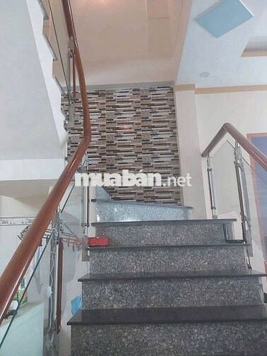 Cần cho thuê nhà ở đường Đông Tác Dĩ An HCM