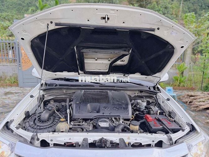 Nhà e Cần bán Fotuner 7 chổ máy dầu 2016