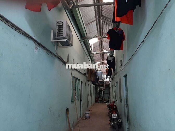 Cần bán căn nhà cấp 4 và 9p trọ dt 210m ngang 10