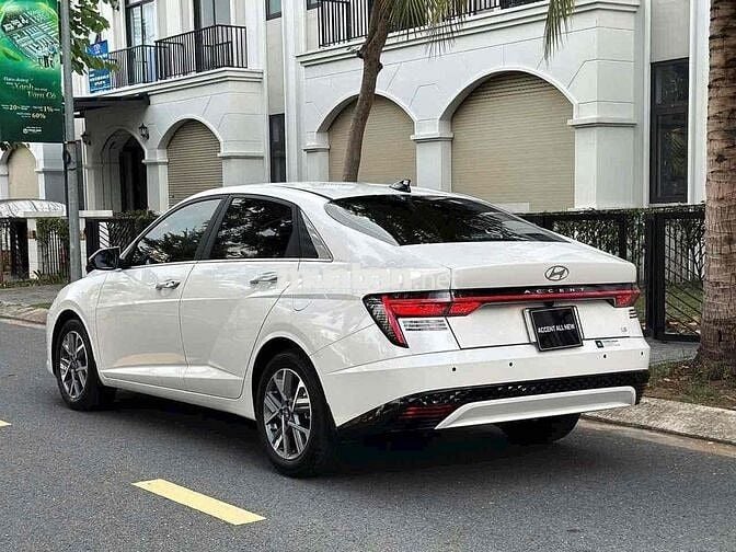 Accent 2025 - Km 80% Thuế + BH 8 năm