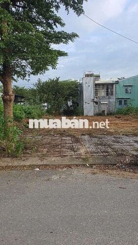 Lô Đất Kẹp Công Viên 20m , Ngay 9 Tòa ECOHOM , Đang Xây Dựng