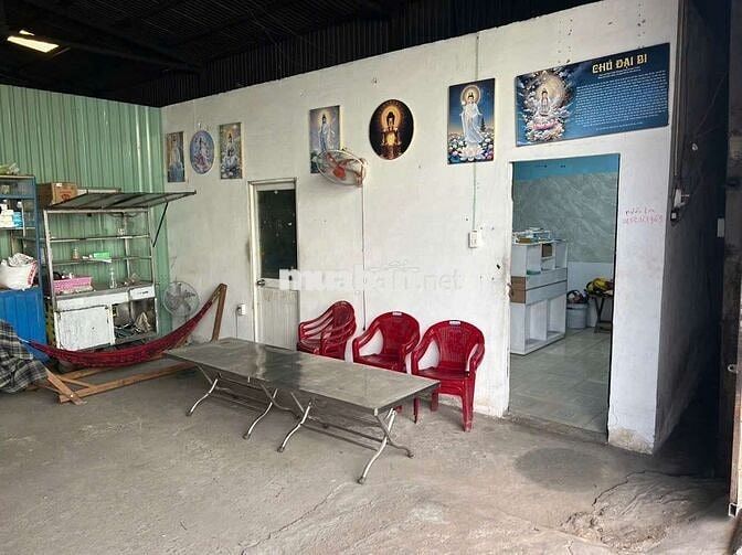 Kho xưởng Thuận An 300m/12tr sẵn Văn phòng 3fa sản xuất