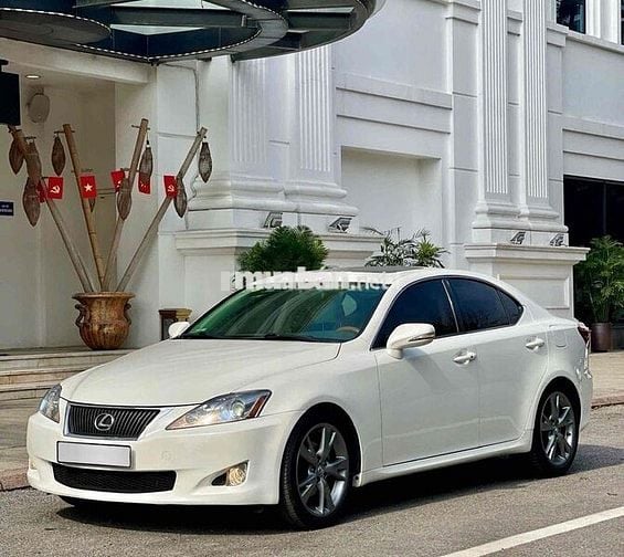 Lexus IS 250 2009 - 5.3v miles zin