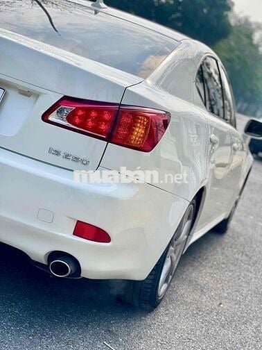 Lexus IS 250 2009 - 5.3v miles zin