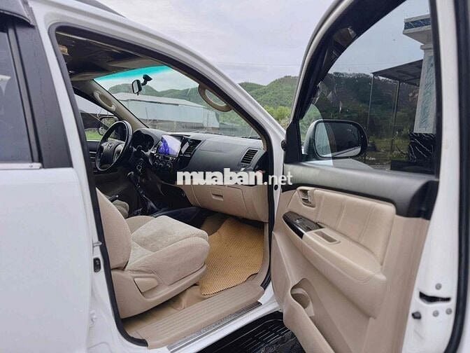 Nhà e Cần bán Fotuner 7 chổ máy dầu 2016