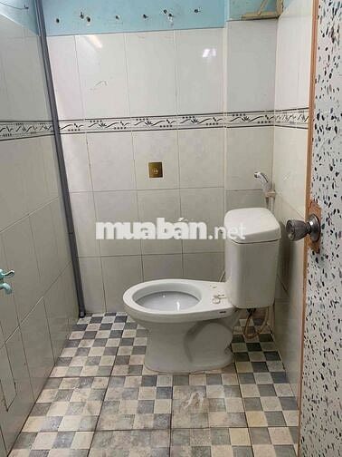 Nhà cho thuê nguyên căn hợp đồng lâu dài hẻm thông