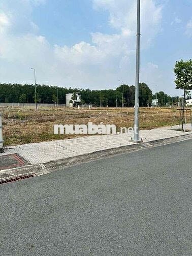Bán Gấp Lô Đất Nền Đã Có Sổ Hồng Riêng, Mặt Tiền Đường D17 (5x16m)