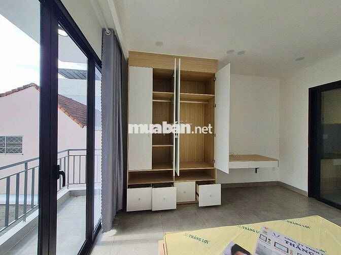 Căn hộ 1 phòng ngủ, mới xây, sạch sẽ, full nội thất cao cấp