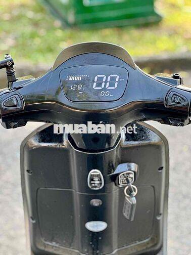 vespa 50cc 2024 , odo 3000 , giao thẻ cc chinh chu