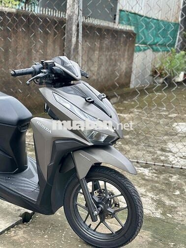 🆘  VARIO 125 Màu Vàng Cát Rất Đẹp