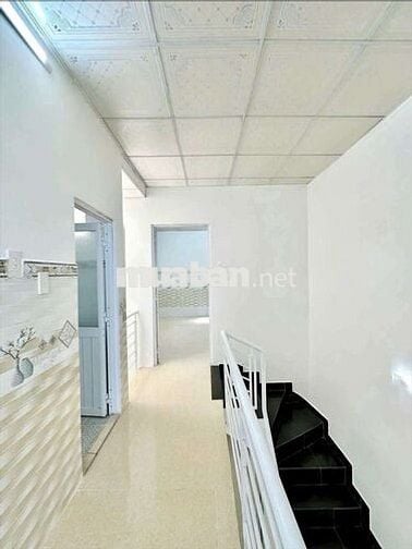 Nhà Hóc Môn 395triệu ngang 4 sâu 14 cách chợ Nhị Xuân 200m đừơng ô tô