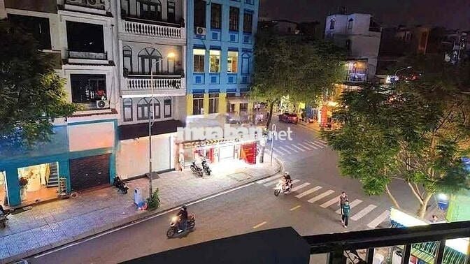 MẶT TIỀN RẠCH BÙNG BINH Q.3 40M2 KINH DOANH TỰ DO