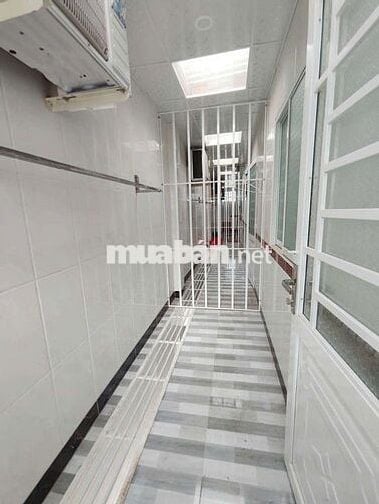 BÁN GẤP NHÀ TRỌ GẦN BV NHI ĐỒNG - ĐH FPT