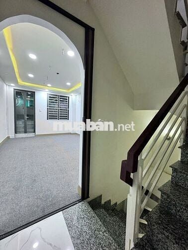 Cho Thuê Nhà Đường Nguyễn Thượng Hiền, Quận 3 ( 3PN, 4WC - KD TỰ DO )