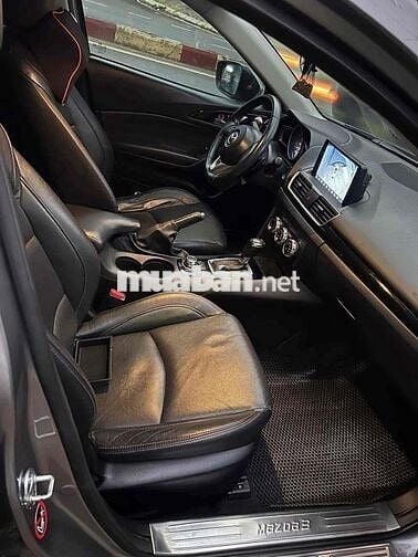 Mazda 3 2016 1.5 AT Sedan - 36 km