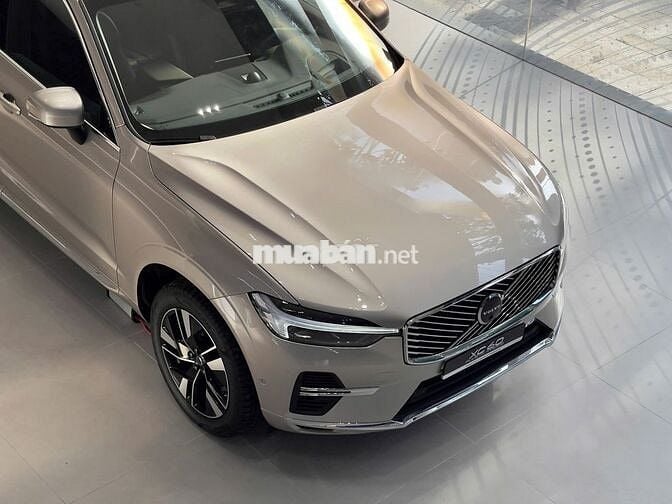 Volvo XC60 Plug-in Hybrid Ultra 2026, giao ngay