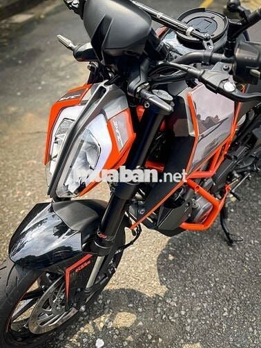 KTM Duke 390 Đen cam Biển Sài Gòn
