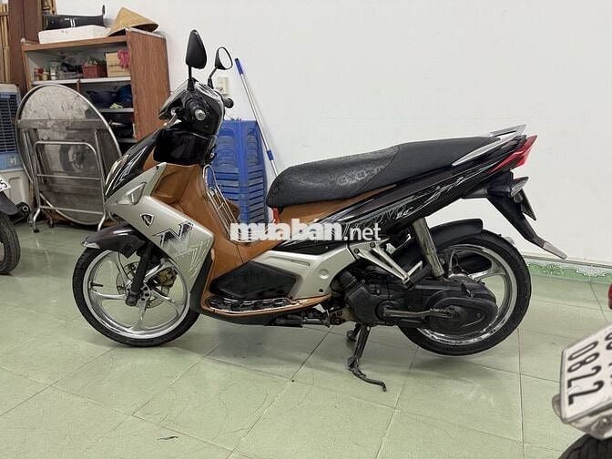 Yamaha Nouvo 4 màu Nâu Đen Bạc