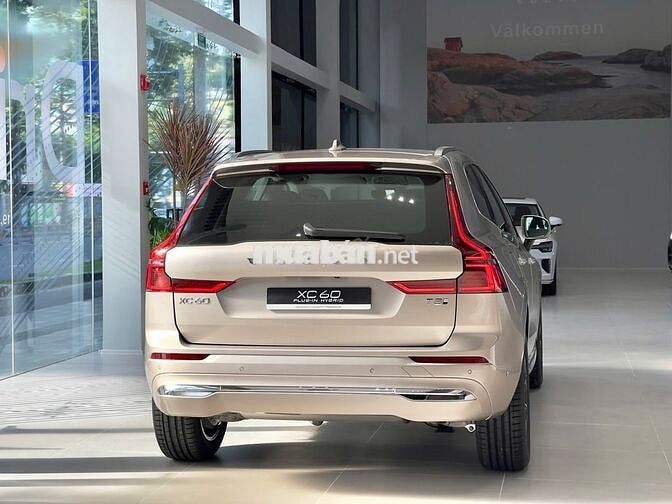 Volvo XC60 Plug-in Hybrid Ultra 2026, giao ngay