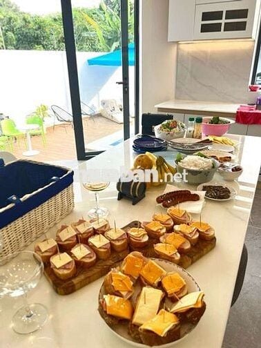 Bán villa 540m2 hồ bơi siêu lớn TP. Bà Rịa