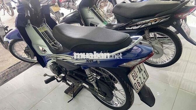 XE giá rẻ ĐI LÀM GIẤY TỜ đầy đủ chính chủ ok hết