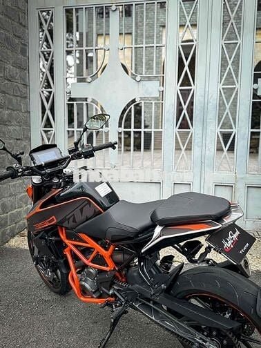 KTM Duke 390 Đen cam Biển Sài Gòn