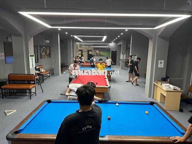 cần bán nhà nở hậu lớn siêu khủng mặt tiền đường để kinh doanh