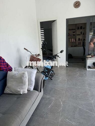 Bán villa 540m2 hồ bơi siêu lớn TP. Bà Rịa