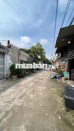 Chủ Gửi Bán - HXH Ngay Aeon Tân Phú - DT 9x25m 1 trệt 1 lầu - Giá 15ty