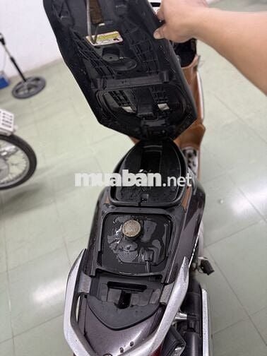 Yamaha Nouvo 4 màu Nâu Đen Bạc