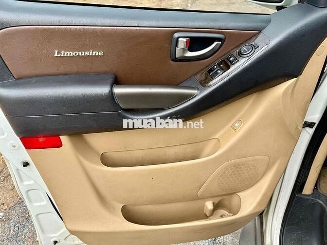 Hyundai Grand Starex 2015 Limousine 2.4 AT