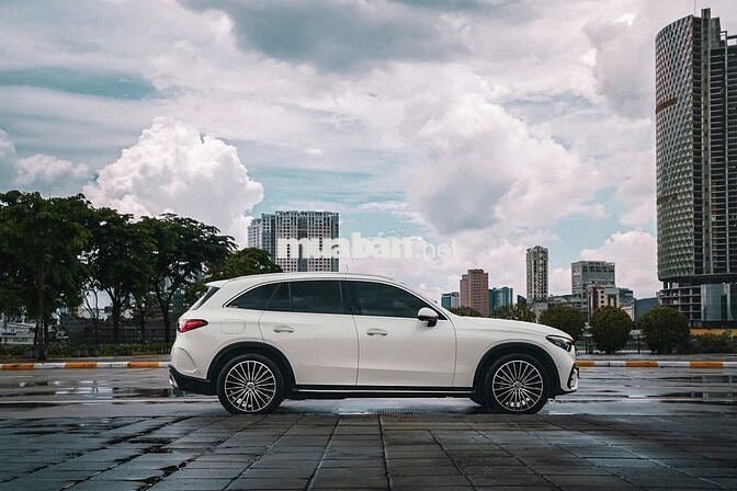 🔺MERCEDES GLC 300 4MATIC MODEL 2024 MỘTCHỦ
