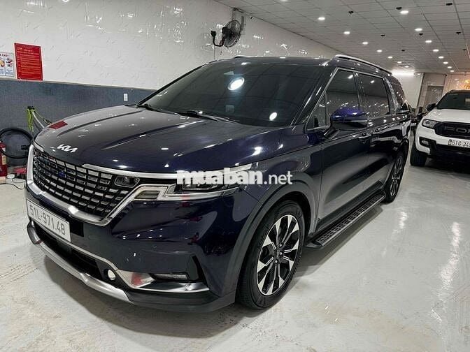 KIA Carnival 2023 Signature 69000 km