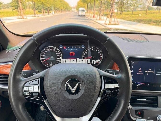 Vinfast President 2020 Đen 69.000 km