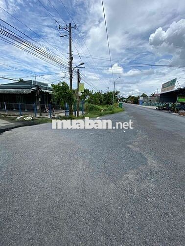 Cho thuê căn góc ngay chợ Song Phú, kinh doanh, buôn bán, ở