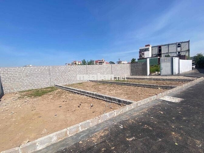 Bán đất đường nhựa 5m đường Phạm Văn Đồng giá chỉ nhỉnh trên 1 tỷ