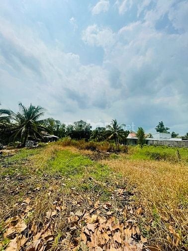 BÁN NỀN MẶT TIỀN ĐƯỜNG TỈNH 926 TRƯỜNG LONG TÂY HẬU GIANG