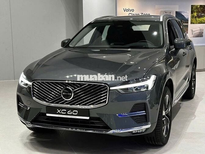 Volvo XC60 Ultra 2026 Forest Lake giảm 200 triệu