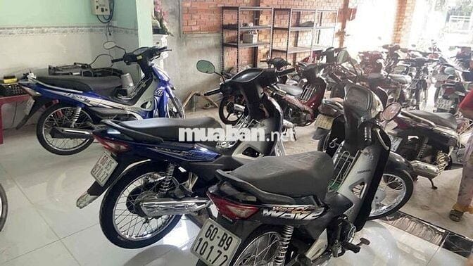 XE CHÍNH CHỦ ZIN ÊM XE ĐẸP CHẠY NHẸ NGON FUL CHỨC