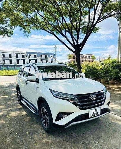 Toyota 7 chỗ số tự động có trả góp đỗi xe