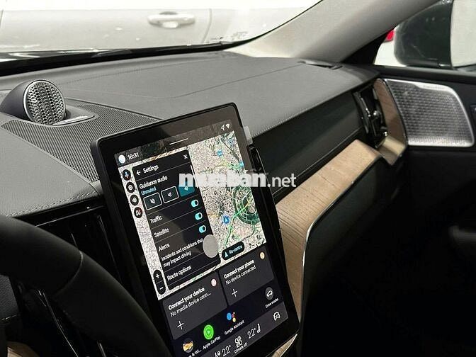 Volvo XC60 Ultra 2026 Forest Lake giảm 200 triệu