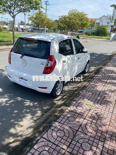Hyundai Grand i10 2011 1.2 AT - sunroof mui