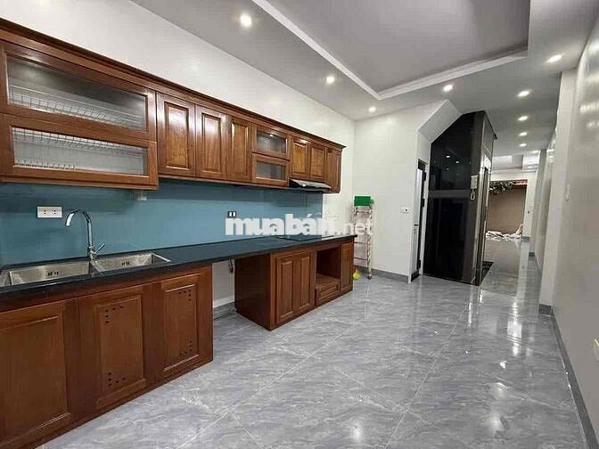 Nhà Siêu đẹp Lạc long quân 55m, 6 tầng, 18,5 tỷ, thang máy, ngõ ô tô